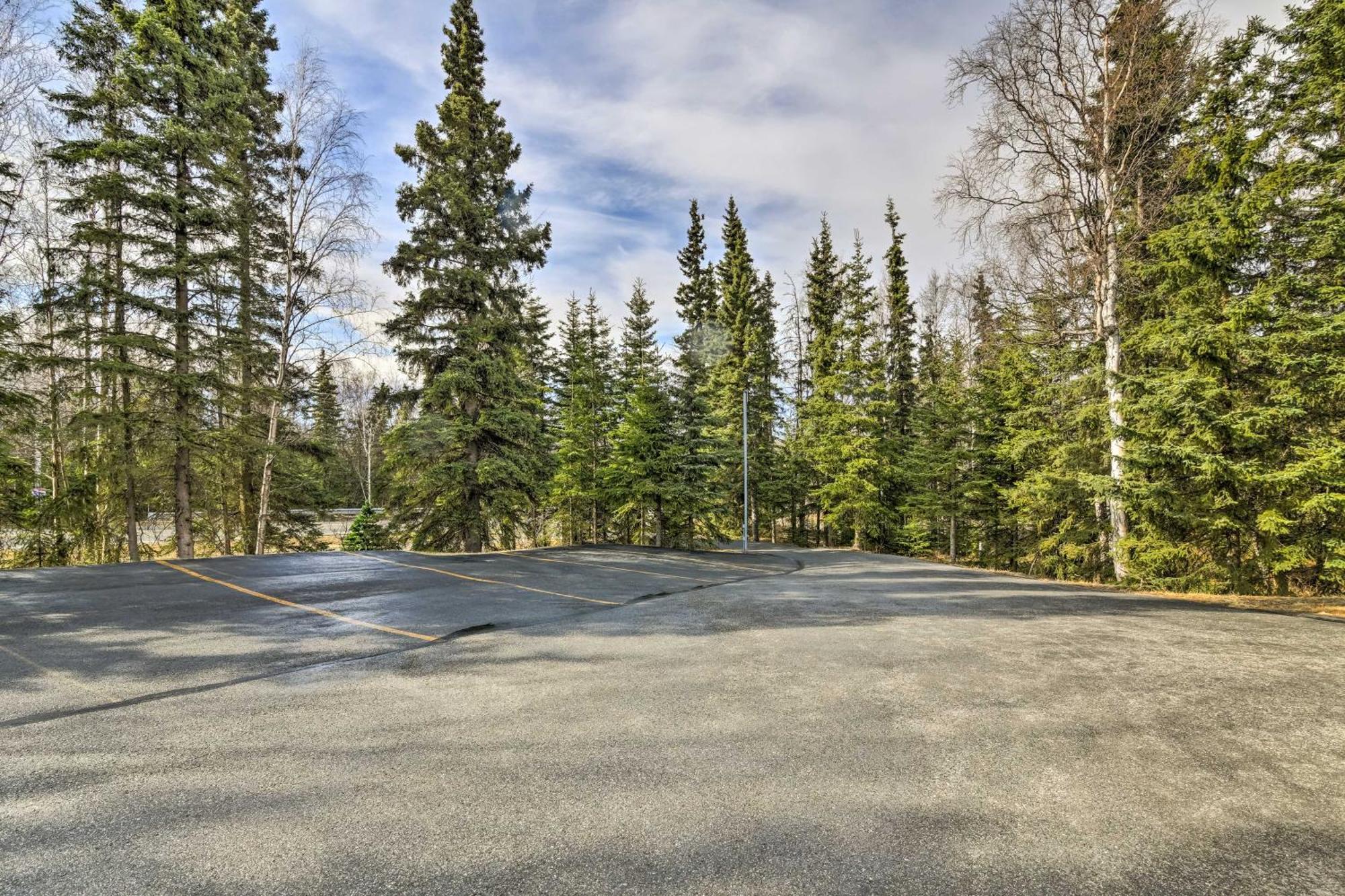 Hillside Anchorage Home By Hiking And Biking Trails! Exterior foto